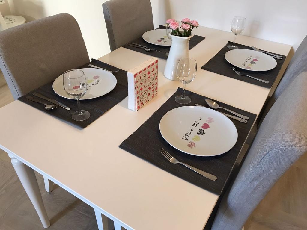 Luxury Apartment Spalena Praha Bagian luar foto