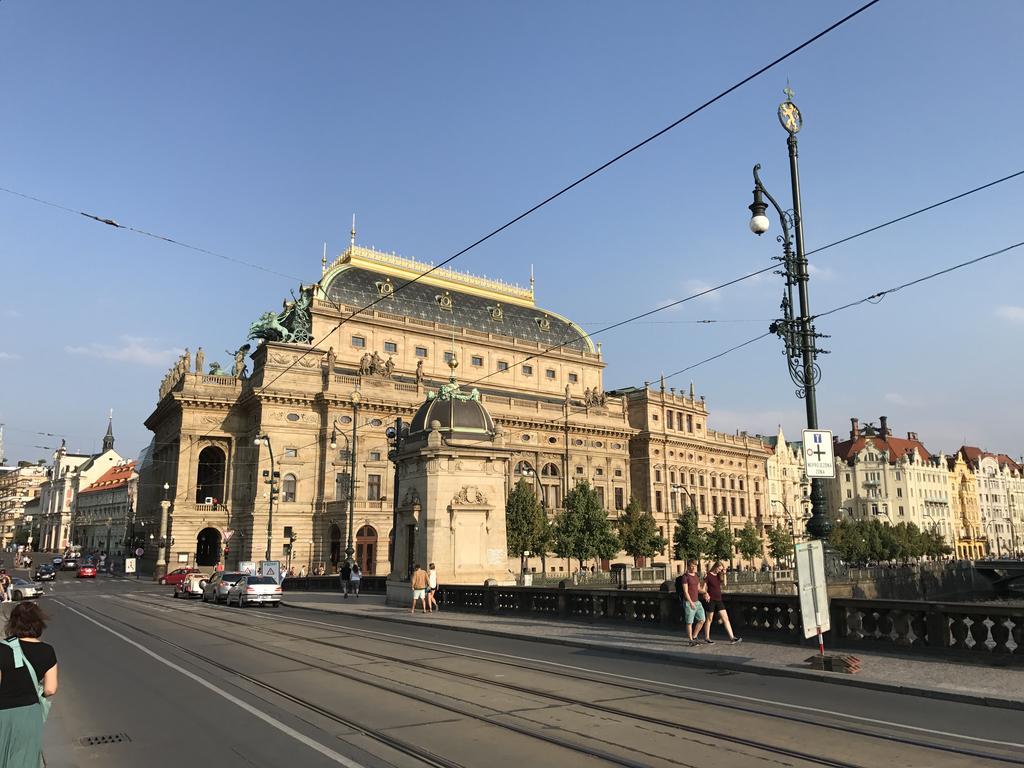 Luxury Apartment Spalena Praha Bagian luar foto