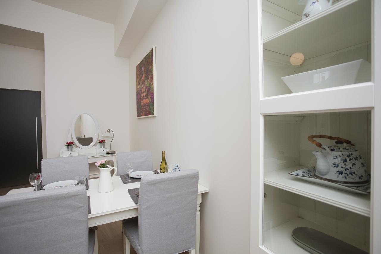 Luxury Apartment Spalena Praha Bagian luar foto