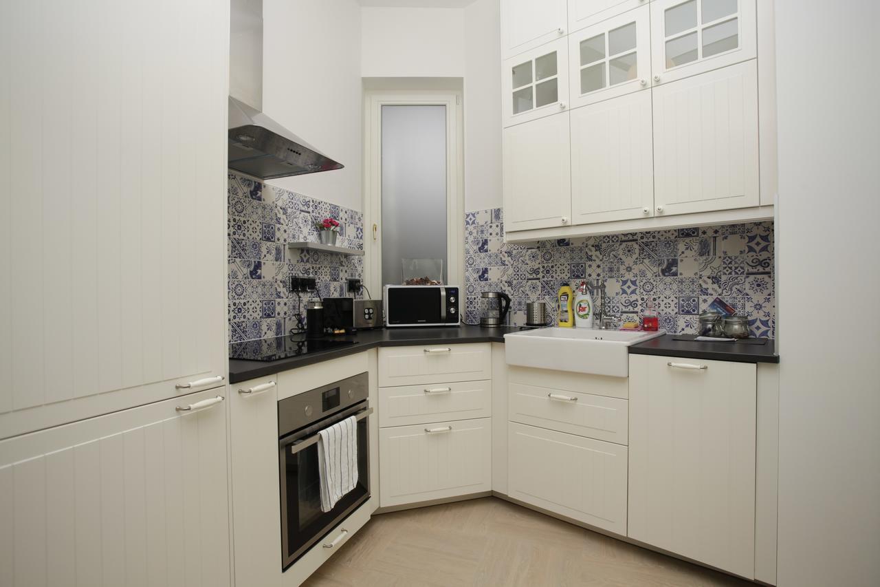 Luxury Apartment Spalena Praha Bagian luar foto